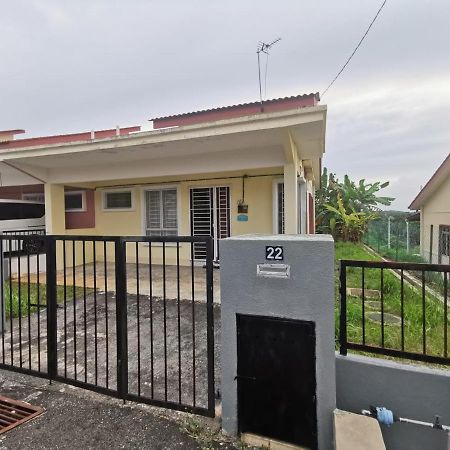 As'Cattleya Homestay Sepang Eksteriør billede